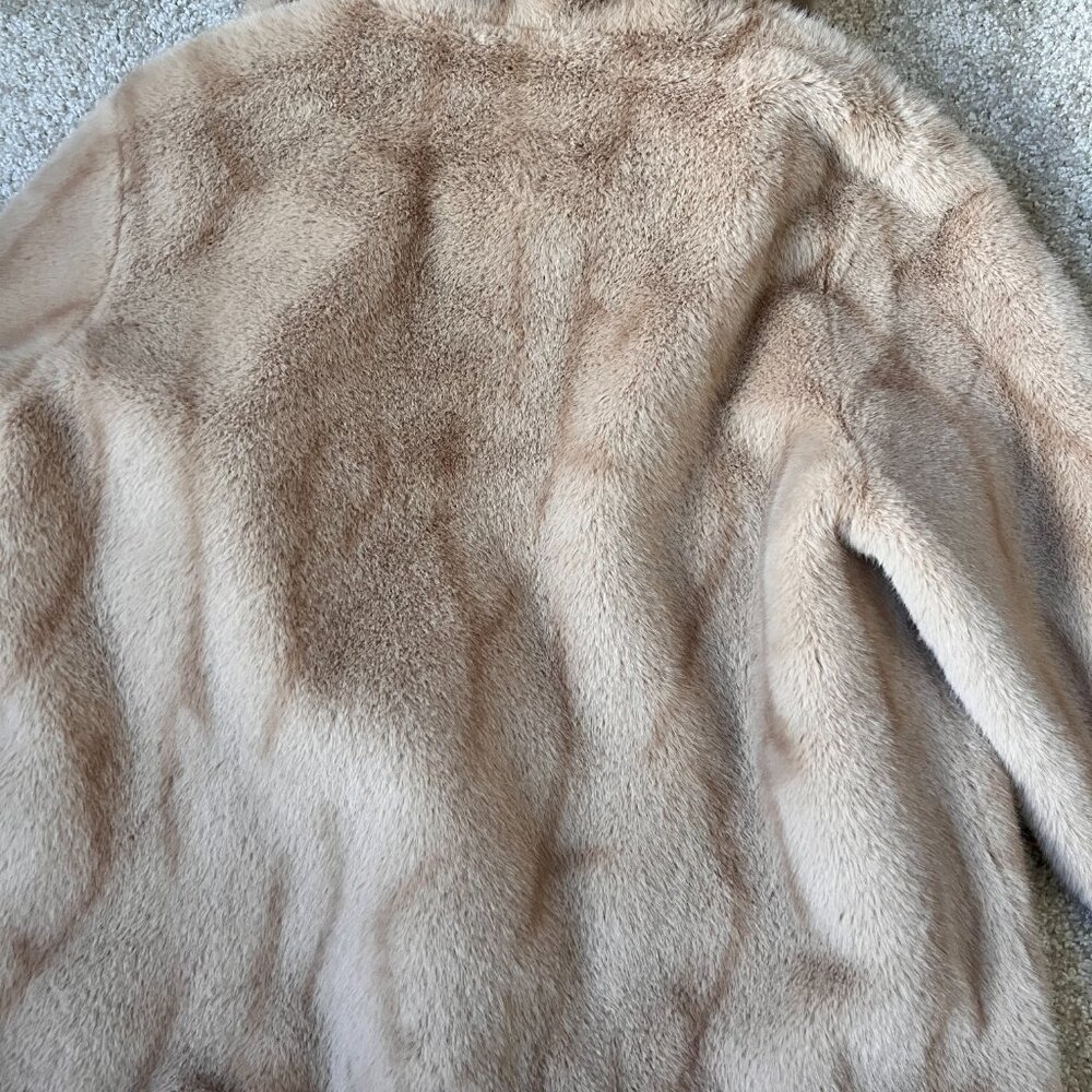 Cozy Loose-Fit Jacket – Dark Beige (XS/S) - Picture 3 of 6